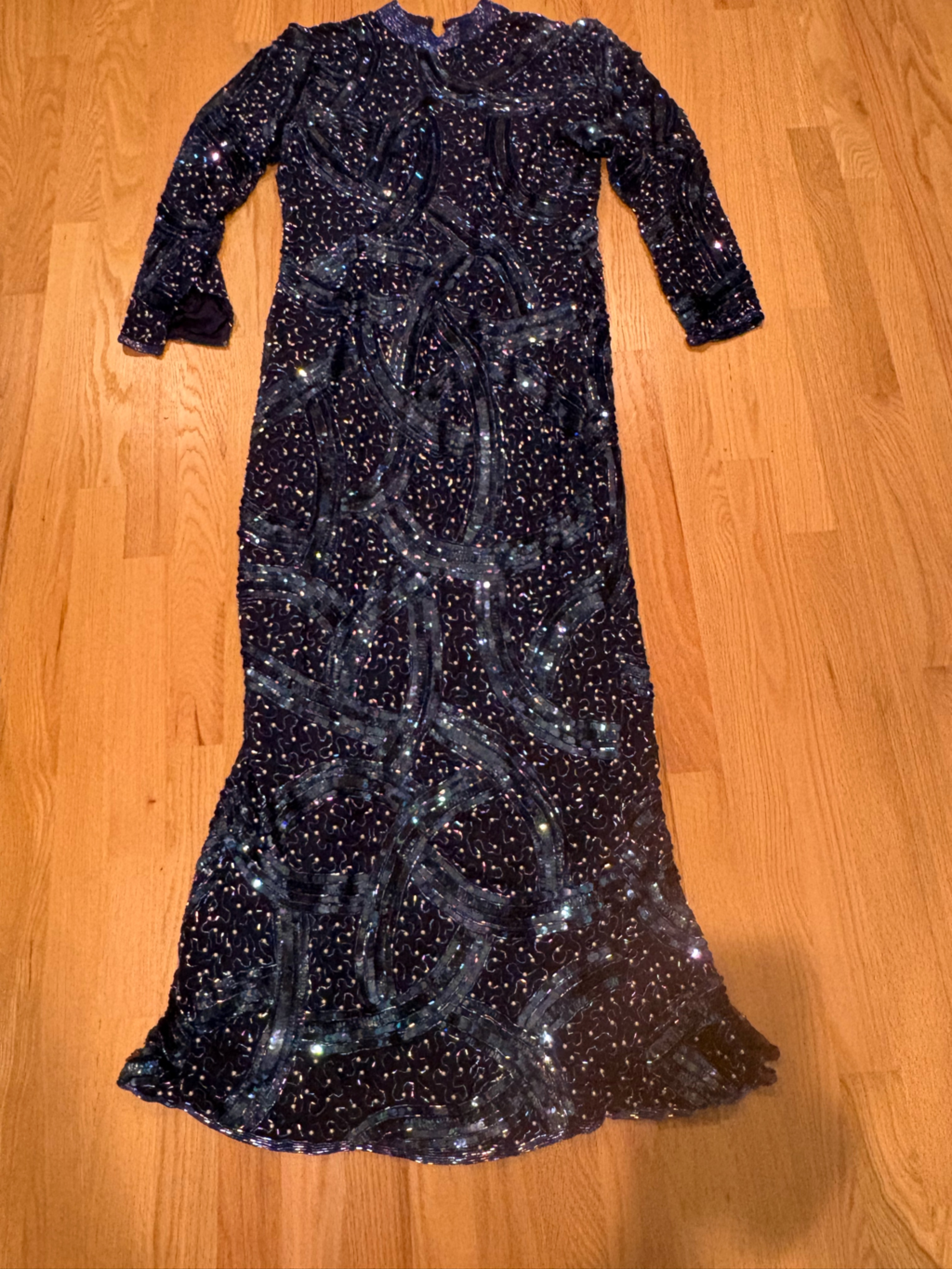 Stunning 1980’s Judith Ann Creations 100% Silk Navy Blue Sequin Gown Sz M
